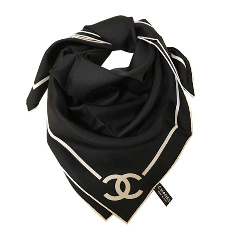 fantasia chanel foulard|Chanel Foulard .